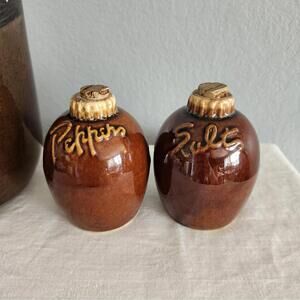 Hull USA Drip Glaze Salt & Pepper Shakers Pottery Oven Proof Large Brown Cork